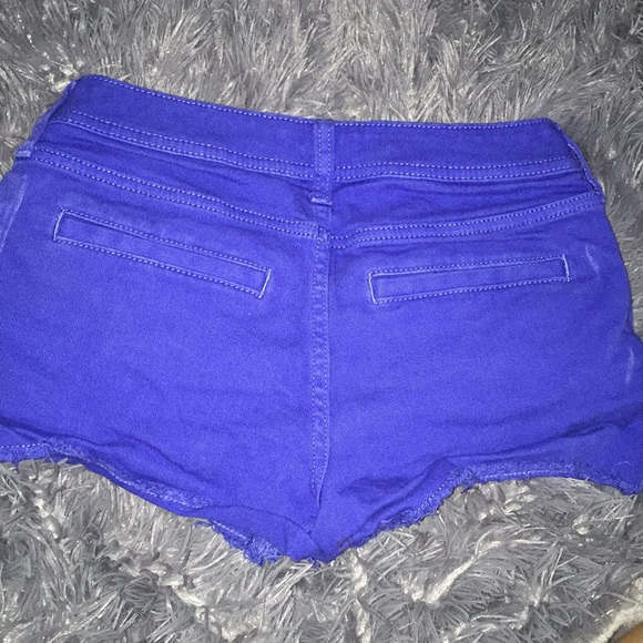 Shorts - Picture 2 of 2
